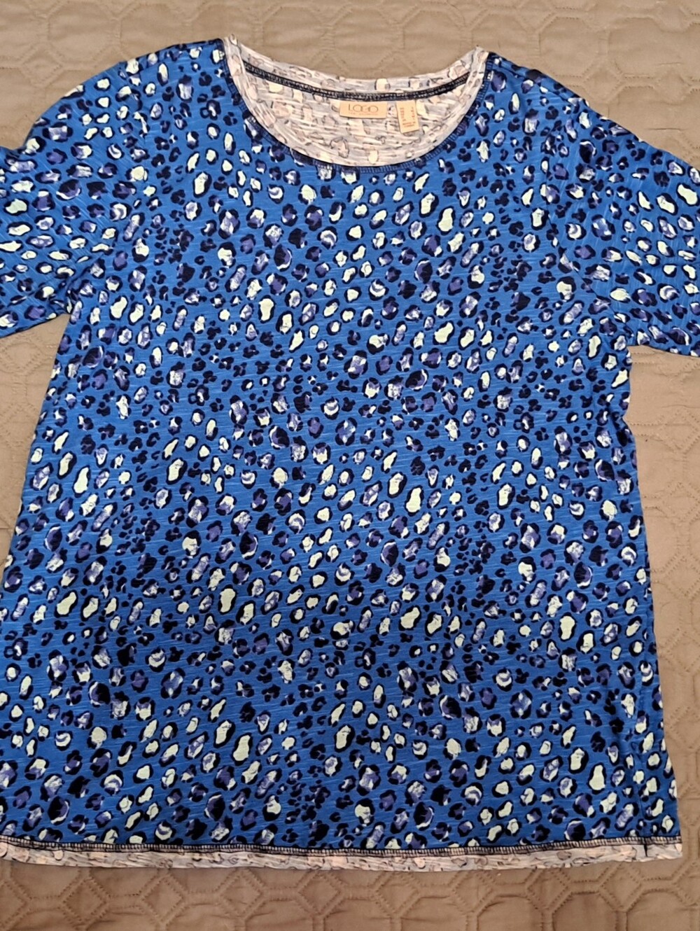 Lori Goldstein Vibrant Blue Leopard Print Short Sleeve Top Size S